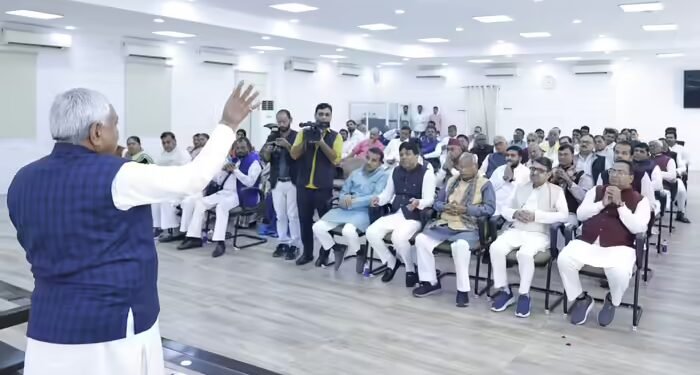 नीतीश की सक्रियता ने उड़ाये कई नामवर नेताओं के होश? निशांत के नाम की भी मिली संजीवनी