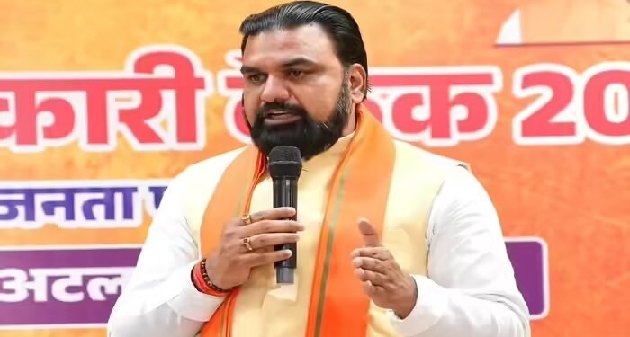 भरत तिवारी एनकाउंटर पर सीएम सम्राट ने तोड़ी चुप्पी! दबाव की राजनीति के खिलाफ दो टूक