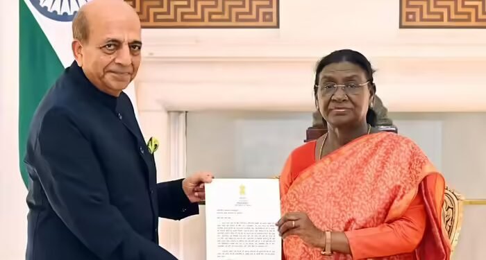भारत-बांग्लादेश भाई-बहनों की तरह’, उच्चायुक्त बनते ही दिनेश त्रिवेदी ने टटोला ढाका का दिल