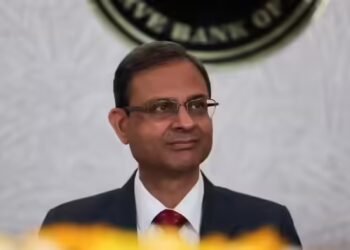 लोन लेना महंगा हुआ या सस्ता? जानें आपकी EMI पर कितना असर, RBI गवर्नर ने दी पूरी जानकारी