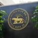 RBI का बड़ा एक्शन, इस बैंक से अब सिर्फ 1 लाख रुपये ही निकाल सकेंगे ग्राहक