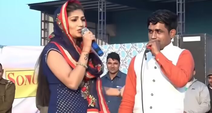 पेप्सी शर्मा: सपना चौधरी को नागिन डांस में हराया, UP में पैदा हुए, पर हरियाणवी रागनी ने बनाया स्टार