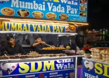 12 एग्‍जाम में फेल, फिर ‘SDM चायवाला’ बनी पहचान, अब 1 लाख महीने की कमाई
