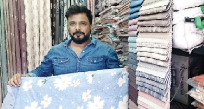 बाजार से गायब हुआ ‘मेड इन चाइना’… भोपाल के कपड़ा बाजार में स्वदेशी उत्पादों की धूम, चीनी पैटर्न पर भारी पड़ा भारतीय हैंडलूम