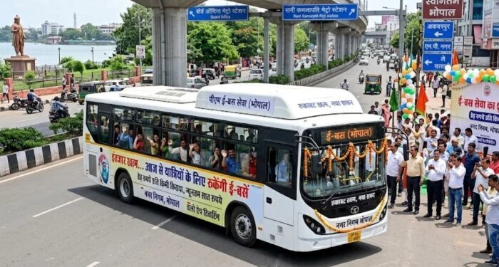 भोपालवासियों का इंतजार खत्म… आज से सड़कों पर दौड़ेंगी ई-बसें, महज 1.50 रुपये प्रति किमी होगा किराया