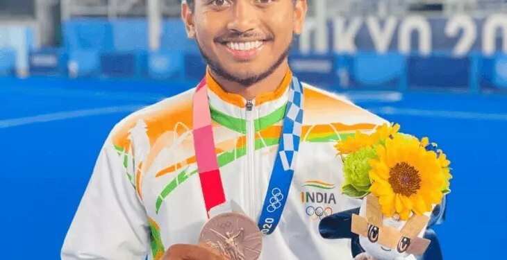 हॉकी विश्व कप के लिए भारतीय टीम में विवेक सागर:मध्य प्रदेश के रहने वाले, 15 अगस्त से बेल्जियम-नीदरलैंड में होंगे मुकाबले