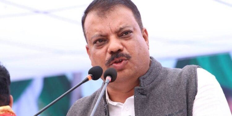 मध्य प्रदेश में विपक्ष के नेता उमंग सिंघार ने केन-बेतवा लिंक प्रोजेक्ट में गड़बड़ी का आरोप लगाया, जांच की मांग की
