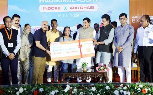 इंदौर से आबू धाबी अब सिर्फ सवा तीन घंटे की दूरी पर, पर्यटन को नए पंख लगाएगी यह हवाई सेवा : मुख्यमंत्री डॉ. यादव