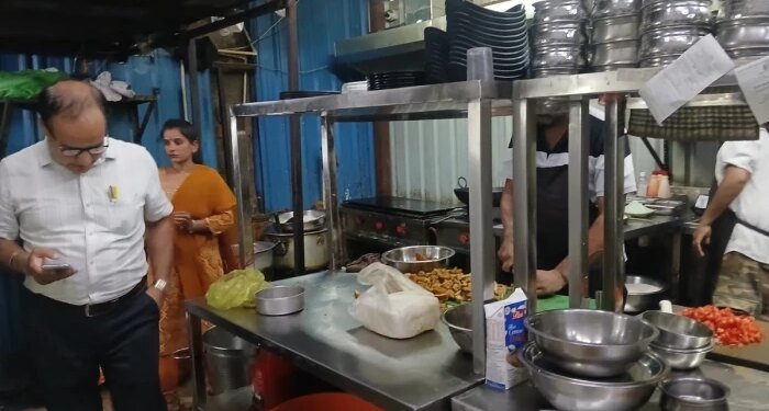 पास्‍ता खाकर बच्‍चे के होंठ, गाल सूज गए, लस्‍सी में मिला कीड़ा, भोपाल में लापरवाही के बाद प्रशासन ने कार्रवाई