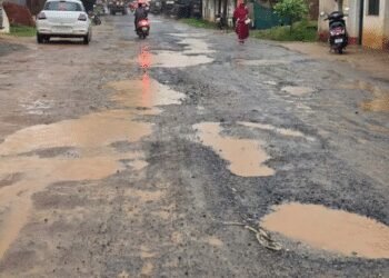 40 करोड़ की सड़क योजना अटकी, कोतबा-बागबहार मार्ग बना ‘मौत का रास्ता’
