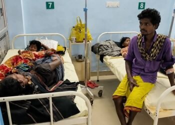 कवर्धा के वनांचल में मलेरिया का प्रकोप: 8 से 10 गांव प्रभावित, 70 से अधिक मरीज, तीन मौतों का दावा
