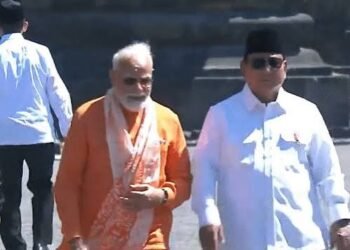 मोदी इंडोनेशिया के सबसे बड़े हिंदू मंदिर प्रम्बानन पहुंचे:बोले- हमेशा शिव से जुड़ने का सौभाग्य मिला