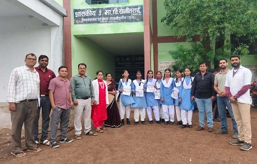 निजी स्कूलों में भी लगाया जा रहा एचपीवी वैक्सीनेशन