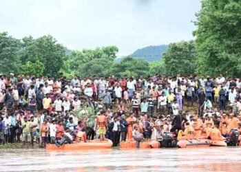 चार दिन बाद मिला दंपती का शव: लात नाला हादसे में प्रशासन के रेस्क्यू अभियान को मिली सफलता