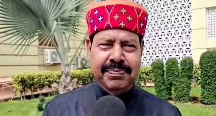 ‘छात्रों को राम मंदिर नहीं, नौकरी चाहिए’, तेजस्वी की गैर मौजूदगी में RJD ने विधानसभा से बोला केंद्र पर हमला