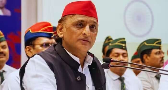 वाराणसी के स्कूल में बच्चे के निजी अंग को जलाया; पैंट में कर दिया था पेशाब, अखिलेश यादव ने की कार्रवाई की मांग