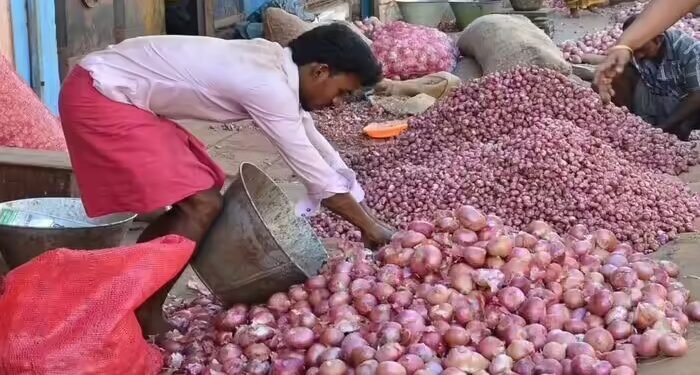 ज किसानों के लिए बड़ी खुशखबरी, सरकार ने बढ़ाया खरीद मूल्य, अब मिलेंगे 2125 प्रति क्विंटल