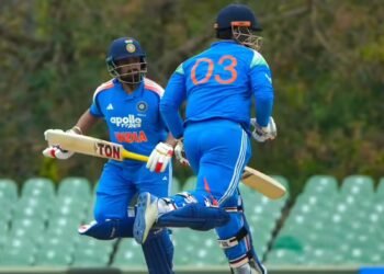 जिम्बाब्वे के खिलाफ T20 सीरीज में डेब्यू कर सकते हैं 3 खिलाड़ी, एक तो 150KMPH से करता है गेंदबाजी