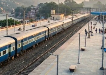 रेल यात्रियों की बढ़ेगी मुसीबत, सितंबर-अक्टूबर में 18 ट्रेनें रहेंगी रद, दूसरे रूट से चलेगी उत्कल एक्सप्रेस