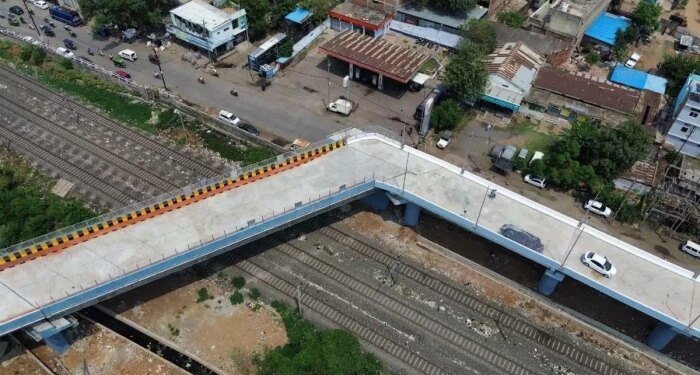 भोपाल का जानलेवा ऐशबाग ओवरब्रिज… 90 डिग्री ‘किलर टर्न’ सुधारने पर खर्च होंगे 1 करोड़, बनेंगे 2 नए पिलर