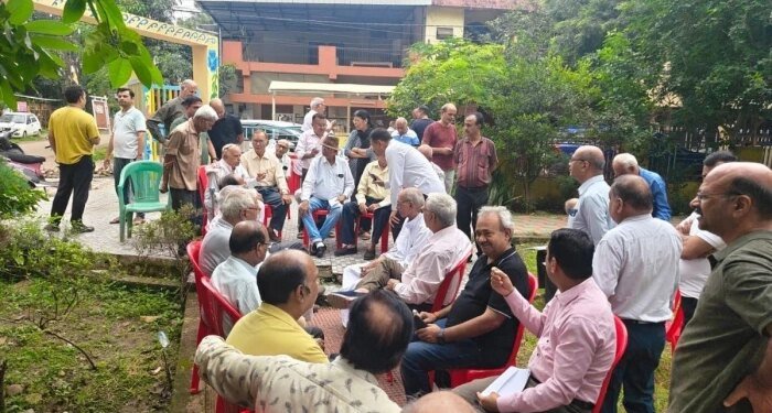 भोपाल में आवास संघ-राजस्व विभाग की लड़ाई में 900 परिवार बेहाल, लीज नवीनीकरण और नामांतरण अटका