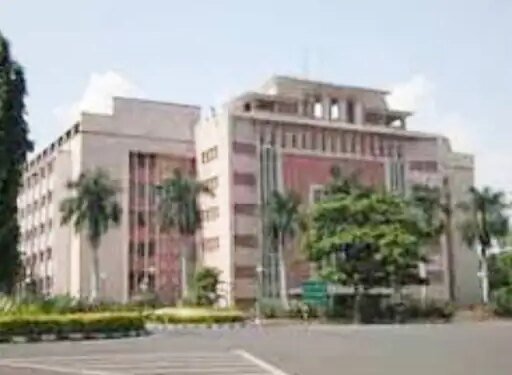 अब MP में 24 घंटे खुल सकेंगी दुकानें-होटल और मॉल