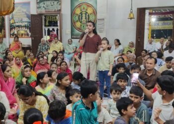 जैन दादाबाड़ी में जेन अल्फा ने दादागुरुदेव इक्तिसा और महाआरती में भाग लिया