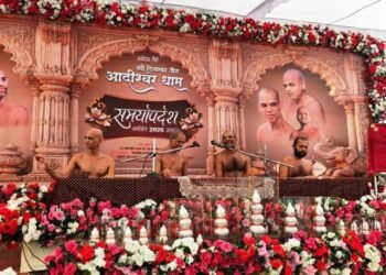 दिगंबर जैन बड़ा मंदिर में मुनि आगम सागर ससंघ की कलश स्थापना में जबरदस्त उत्साह