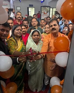 सरगुजा संभाग के 850 तीर्थयात्री अयोध्या धाम दर्शन के लिए विशेष ट्रेन से रवाना