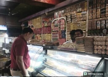 खाद्य एवं औषधि प्रशासन विभाग द्वारा होटलों में जांच