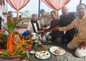 सावन के अंतिम सोमवार कान्यकुब्ज ब्राह्मण समाज ने किया रुद्राभिषेक