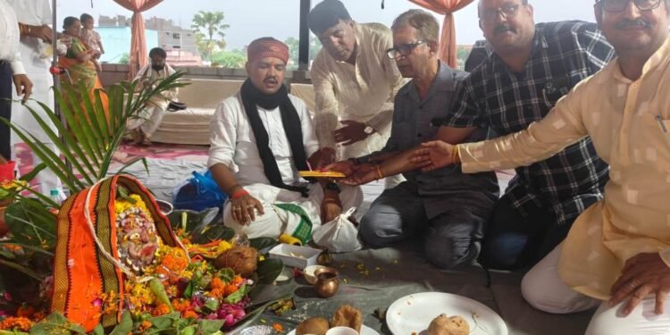 सावन के अंतिम सोमवार कान्यकुब्ज ब्राह्मण समाज ने किया रुद्राभिषेक