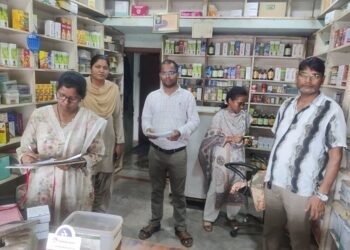 दवाई दुकानों में खाद्य एवं औषधि प्रशासन की जांच