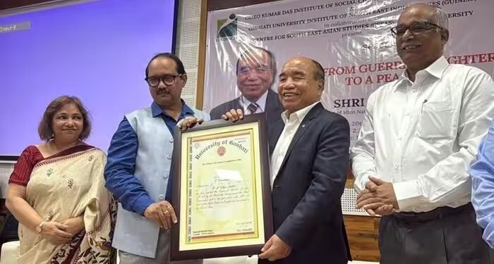 गुरिल्ला वॉर में कट गई जवानी, 60 साल बाद मिजोरम के पूर्व CM जोरमथांगा को मिला ग्रेजुएशन सर्टिफिकेट