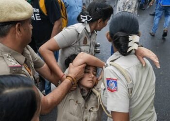 दिल्ली पुलिस बोली- CJP का संसद मार्च गैरकानूनी था:सुप्रीम कोर्ट में कहा- हिस्ट्रीशीटर शामिल हुए