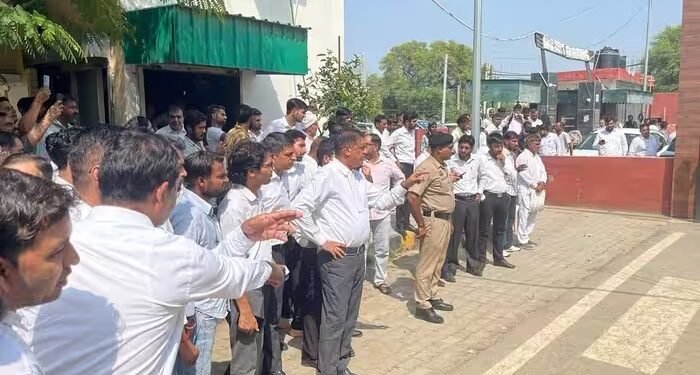 हिसार कोर्ट में गैंगस्टर विनोद पानू उर्फ काना की हत्या, बाइक सवार 2 बदमाशों ने की 14 राउंड फायरिंग
