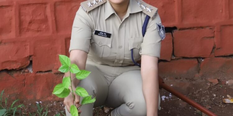 मध्यप्रदेश पुलिस ने पौधारोपण कर दिया हरित भविष्य का संदेश