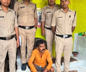 कलेक्टर के निर्देश पर आबकारी विभाग ने बानबरद में अवैध देशी मदिरा की जब्त