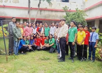 पीएमश्री विद्यालय जयनगर में बैगलेस डे पर स्वच्छता अभियान