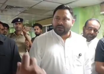 ‘तुम आराम से लेटो पहले’, घायल छात्रों से मिलने के बाद तेजस्वी यादव का CM सम्राट चौधरी से बड़ी डिमांड