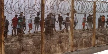 सेउटा संकट पर स्पेन ने पाया काबू, 48000 प्रवासी मोरक्को लौटे, घुसपैठ की कोशिश में 57 की मौत