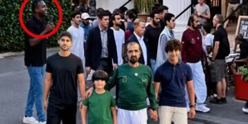 ‘मेरे देश के लोगों की हत्याएं बंद करो’, लंदन की सड़कों पर दुबई के शासक को ‘दौड़ाया’, तीखे सवालों पर बोलती बंद