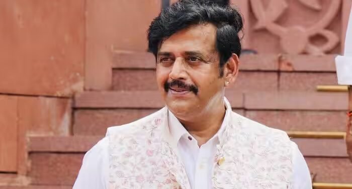 ‘इतनी गरीबी कि 7 स्टार में खिचड़ी खाता हूं’, रवि किशन की तंगहाली की बात सुन लोग बोले- ऐसी कंगाली सबको मिले