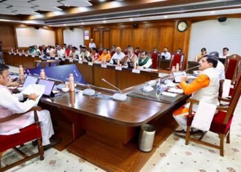 जीवनदायिनी माँ नर्मदा के संरक्षण, पुनर्जीवन और प्रबंधन के लिए निर्मल एवं अविरल माँ नर्मदा मिशन (नमन मिशन) के गठन की स्वीकृति