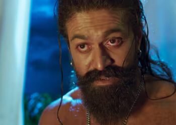 बिना कट्स CBFC ने दी हरी झंडी, हैरान लोग खूब ले रहे मजे! इधर एडवांस बुकिंग शुरू होते ही ब‍िके 1 लाख टिकट