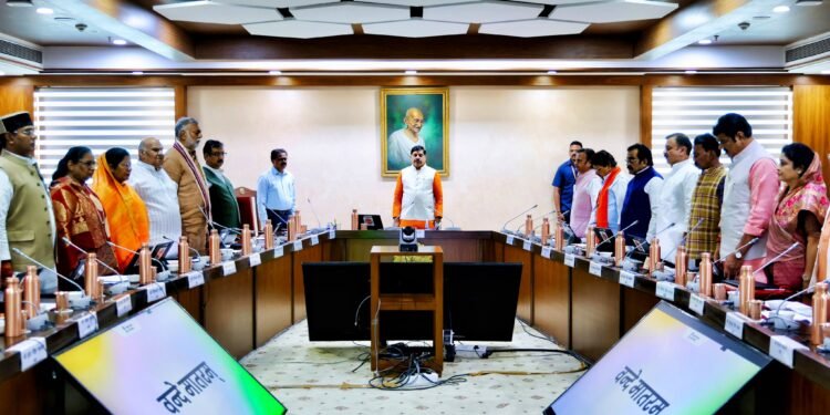 जीवनदायिनी माँ नर्मदा के संरक्षण, पुनर्जीवन और प्रबंधन के लिए निर्मल एवं अविरल माँ नर्मदा मिशन (नमन मिशन) के गठन की स्वीकृति