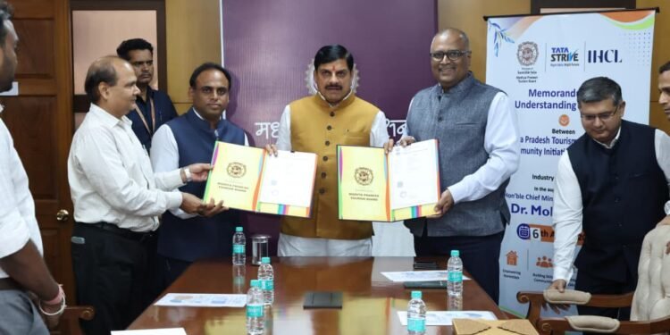 मुख्यमंत्री डॉ. यादव की गरिमामयी उपस्थिति में मध्यप्रदेश पर्यटन बोर्ड और टाटा स्ट्राइव के मध्य एमओयू
