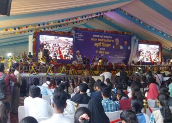 एमपी में 7,400 मेधावी छात्रों को मिली स्कूटी, CM मोहन यादव बोले- सिर्फ नौकरी नहीं, अब स्टार्टअप का सपना देख रहे बच्चे
