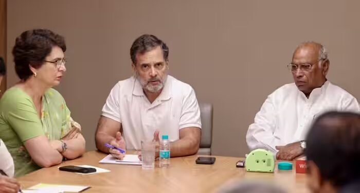 चुनाव आयोग के खिलाफ देश भर में आंदोलन करेगी कांग्रेस, इंडिया ब्लॉक की मीटिंग आज; PM, गृह मंत्री और CEC के इस्तीफे समेत रखीं 5 मांगें