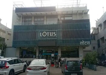 कागजों में ही सीलिंग, फिर खुलने लगे 280 प्रतिष्ठान:आवासीय में कारोबार, पंचनामा के बाद अफसरों ने नहीं ली सुध